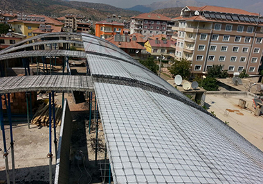 Geniş açıklıklı çatılar